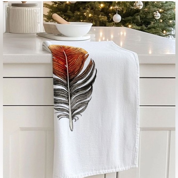 Pier 1 imports Tea Towel
18 x 28 in (46 x 71 cm) 100 cotton new
MADE IN INDIA - Picture 11 of 11